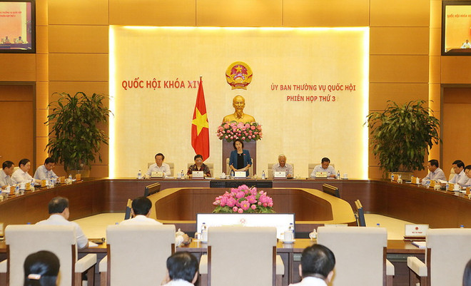 Khai mạc Phiên họp thứ ba, Ủy ban Thường vụ Quốc hội khóa XIV ảnh 1