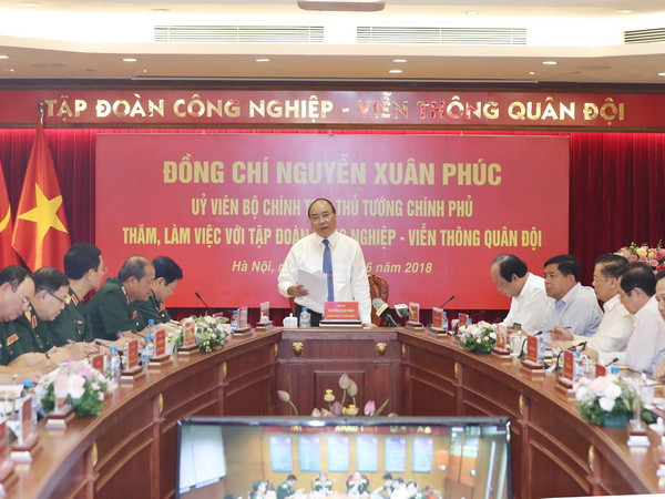 Thủ tướng: Viettel cần đi đầu trong cuộc cách mạng công nghiệp 4.0 ảnh 1