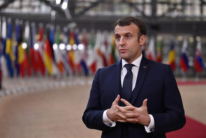 Tổng thống Pháp tiêm mũi vaccine ngừa COVID-19 tăng cường ảnh 1