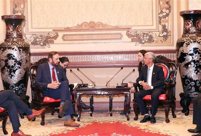 TP.HCM đẩy mạnh hợp tác kinh tế với tỉnh British Columbia của Canada ảnh 1