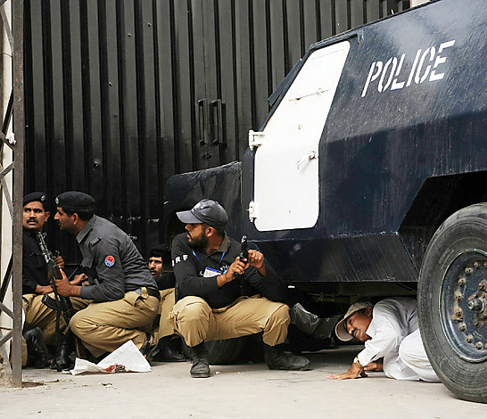 Cảnh sát Pakistan tiêu diệt một chỉ huy cấp cao của Al-Qaeda ảnh 1