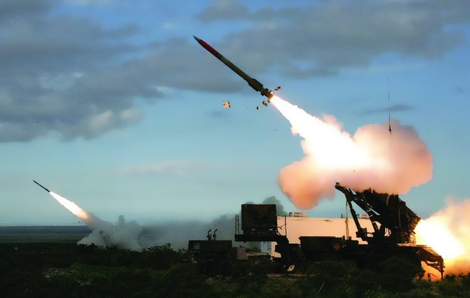 Hệ thống phòng thủ tên lửa Patriot. (Nguồn: militarytimes) Mỹ muốn triển khai hệ thống phòng thủ tên lửa Patriot tại Iraq ảnh 1