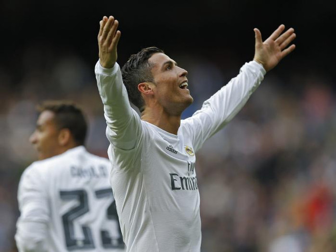 Cristiano Ronaldo ghi bốn bàn: Khi giá trị siêu sao vẫn tồn tại ảnh 1