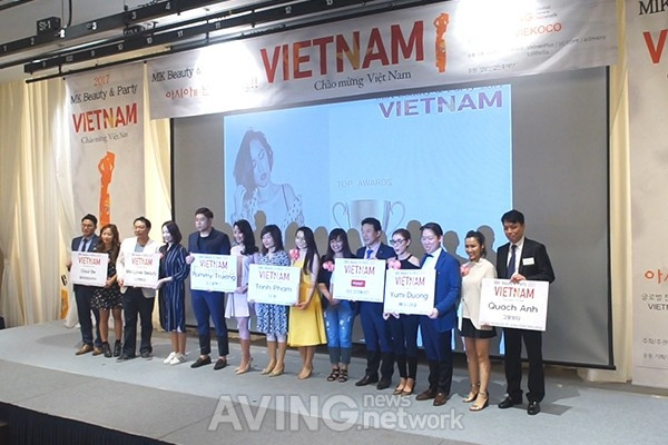 Đại diện các nhãn hiệu yêu thích được lựa chọn. (Nguồn: kr.aving.net) MIK Beauty & Party Vietnam: Khám phá những xu hướng làm đẹp mới ảnh 9