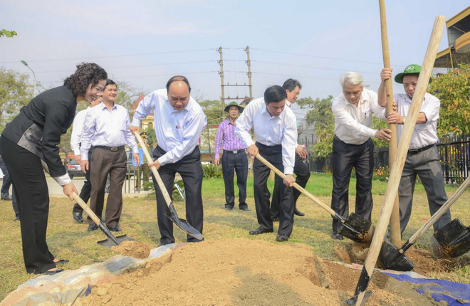 Phó Thủ tướng kiểm tra công tác bầu cử tại tỉnh Điện Biên ảnh 1