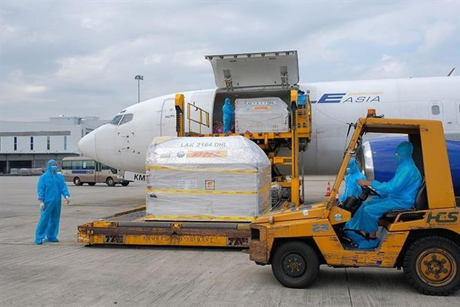 Triển khai quyết liệt “ngoại giao vaccine”- Giải pháp cấp bách lâu dài ảnh 2