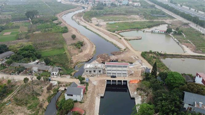 Hà Nội đề xuất cắt giảm chi phí quản lý với tổ chức thủy lợi vi phạm ảnh 1