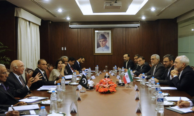 Iran, Pakistan hối thúc giải pháp cho cuộc khủng hoảng Yemen ảnh 1