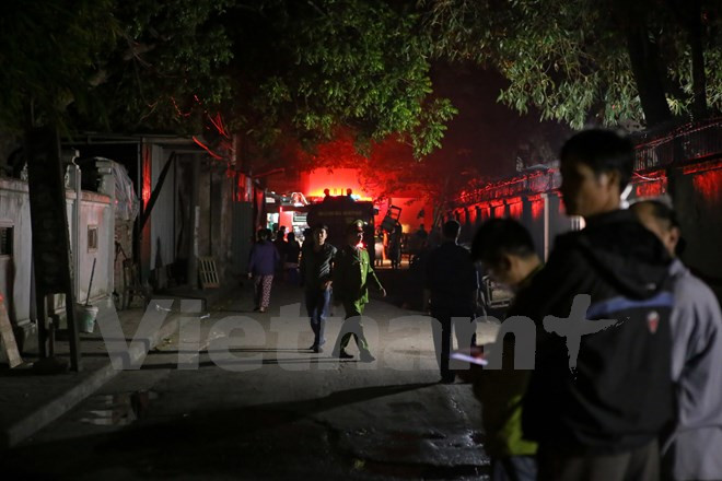 Nguyên nhân cháy chùa Sải tại Hà Nội có khả năng là chập điện ảnh 1