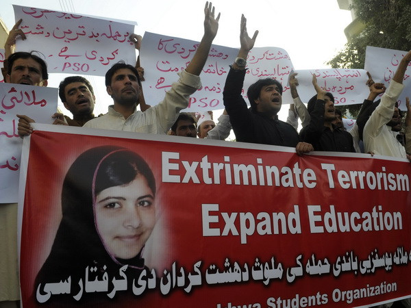 Pakistan tuyên án tù 10 bị cáo mưu sát nữ sinh Malala Yousafzai ảnh 1