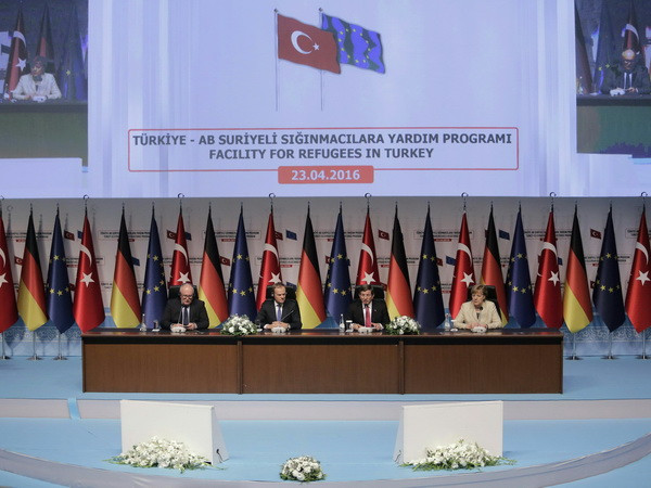 EU thông qua cơ chế về ngừng miễn thị thực cho công dân Thổ Nhĩ Kỳ ảnh 1