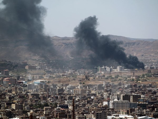 Yemen: Nổ kho vũ khí ở Aden làm hàng chục người thiệt mạng ảnh 1