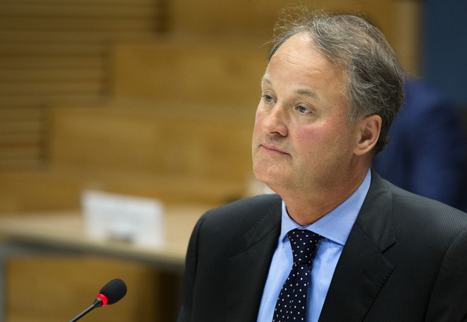 Sếp lớn ngân hàng ABN Amro từ chức vì vụ "Hồ sơ Panama" ảnh 1