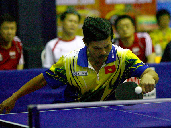 Vận động viên bóng bàn Việt Nam tại Para Games 7. (Ảnh: Huy Hùng/TTXVN) Para Games 7: Việt Nam để mất nhiều HCV bóng bàn ảnh 1