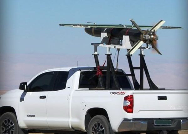 Iran thử nghiệm thành công máy bay không người lái mang đầu đạn 50kg ảnh 1