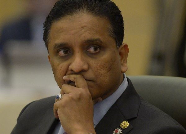 Malaysia cam kết đóng góp đầu tư 219 triệu USD cho AIIB ảnh 1