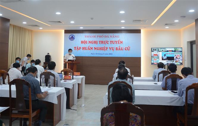 Xây dựng kịch bản bầu cử trong điều kiện dịch bệnh căng thẳng ảnh 1