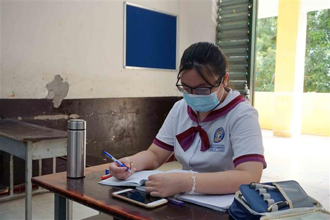 TP.HCM, Khánh Hòa tìm giải pháp hợp lý cho kỳ thi cuối cấp ảnh 2