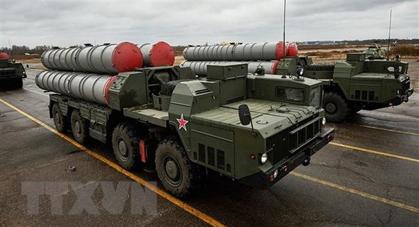 Israel có thể tiếp tục không kích ở Syria dù bị tên lửa S-300 đe dọa ảnh 1