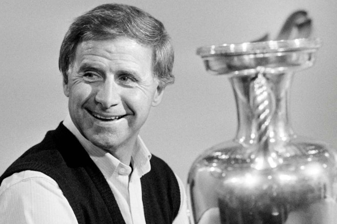 Năm 2020 vĩnh biệt nhiều tên tuổi lớn trong làng thể thao thế giới ảnh 7