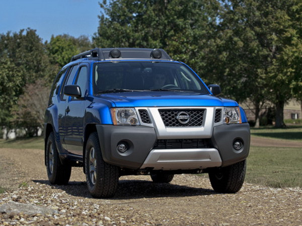 Nissan công bố giá bán mẫu Frontier và Xterra đời 2014 ảnh 1