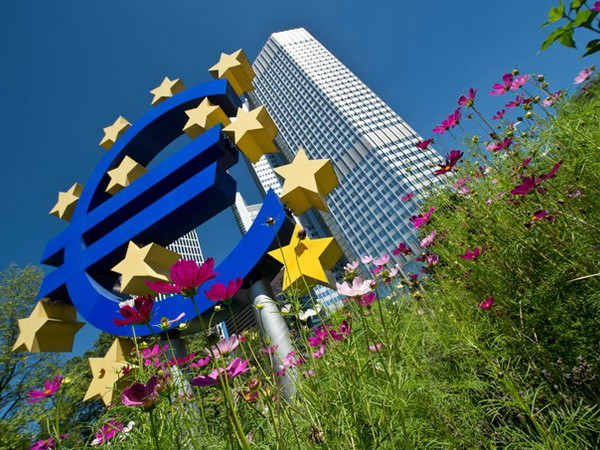 IMF: Kinh tế Eurozone tăng trưởng chậm chạp năm 2014 ảnh 1