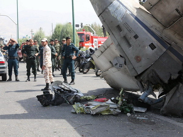 Tai nạn máy bay tại Iran: Chỉ còn 10 nạn nhân sống sót ảnh 1