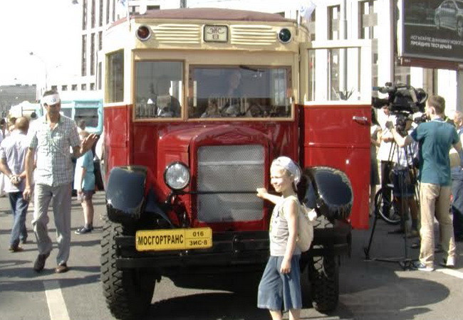 Moskva kỷ niệm 90 năm tuyến xe buýt đầu tiên bắt đầu hoạt động ảnh 2