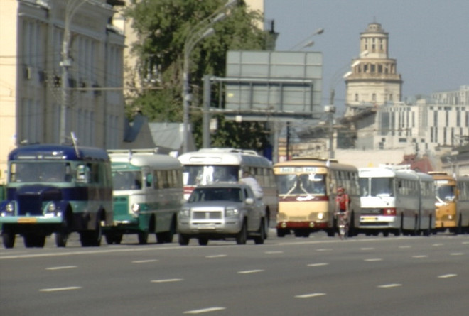 Moskva kỷ niệm 90 năm tuyến xe buýt đầu tiên bắt đầu hoạt động ảnh 1