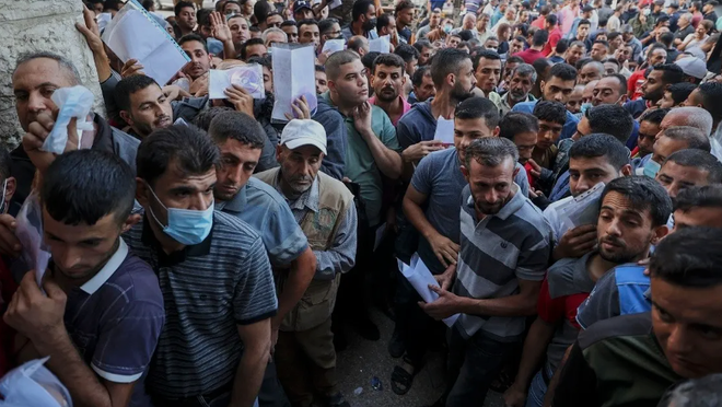 Israel nối lại cấp giấy phép nhập cảnh cho người Palestine tại Gaza ảnh 1