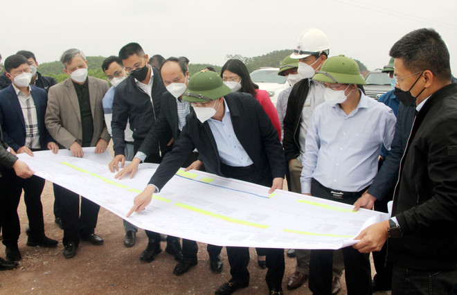 Tăng tốc thi công, hoàn thành cao tốc Vân Đồn-Móng Cái vào ngày 30/4 ảnh 2