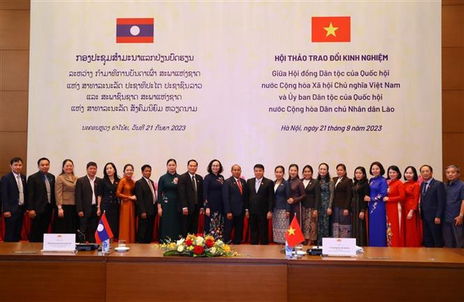 Quốc hội Việt Nam-Lào trao đổi kinh nghiệm trong công tác dân tộc ảnh 1
