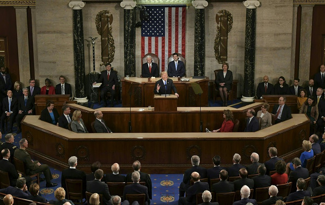 Tổng thống Mỹ Donald Trump kêu gọi các đảng phái đoàn kết ảnh 1