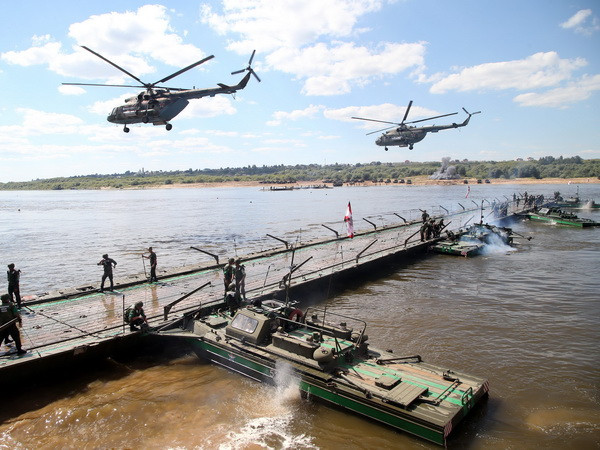 Nga cảnh báo sẽ bắn hạ những tên lửa Ukraine gần Crimea ảnh 1