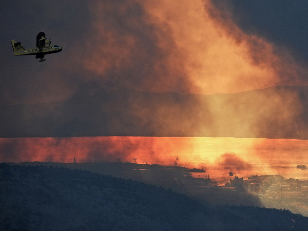 Bộ trưởng Quốc phòng Croatia xin từ chức sau vụ cháy rừng ảnh 1