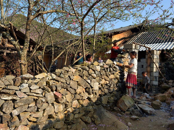 Triển khai bước hai dự án cung cấp nước tại cao nguyên đá Đồng Văn ảnh 1