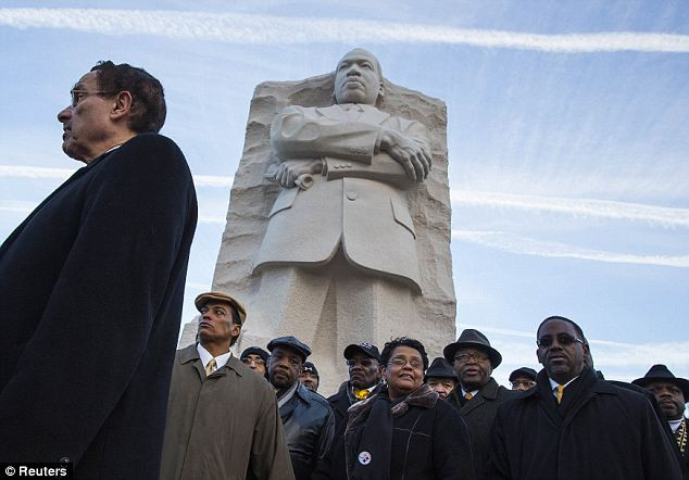Diểu hãnh tưởng nhớ Luther King tại Mỹ (Nguồn: DM) Mỹ: Diễu hành tưởng nhớ cố mục sư M.Luther King ảnh 1