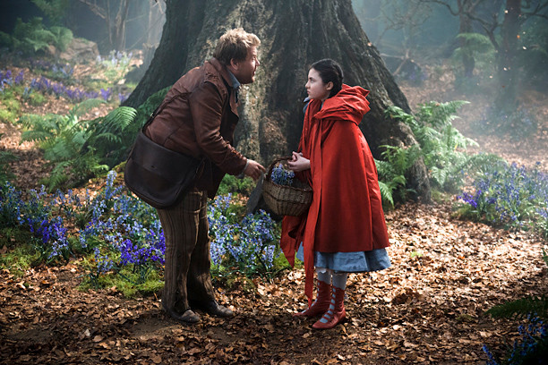 “Into The Woods”: Thế giới huyền ảo của điều ước và lời nguyền ảnh 1