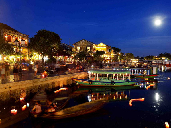 Xây dựng hệ thống cung cấp điện mặt trời tại thành phố Hội An ảnh 1