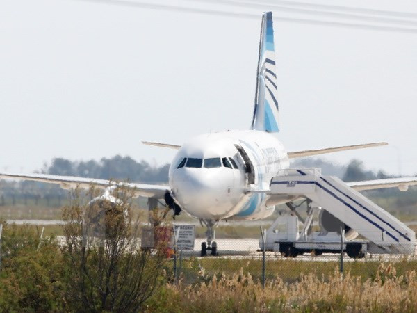 Sự kiện quốc tế từ 28/3-4/4: Các mảnh vỡ MH370 tiếp tục xuất hiện ảnh 5