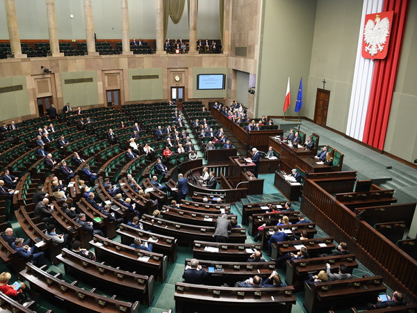 EU hối thúc giải quyết vấn đề về cải tổ tư pháp tại Ba Lan ảnh 1