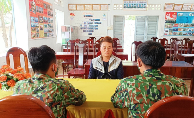 Vụ vận chuyển gần 57kg cần sa qua biên giới: Nghi phạm đã ra đầu thú ảnh 1