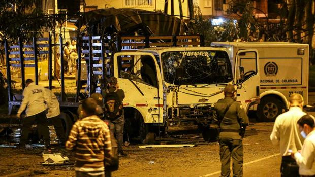 Hiện trường một cuộc tấn công ở Colombia. (Nguồn: france24.com) Colombia: Một loạt vụ bạo lực ở tỉnh Santander khiến nhiều người chết ảnh 1