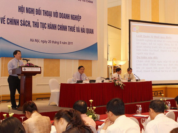 Quảng Ninh đối thoại chính sách với doanh nghiệp ảnh 1