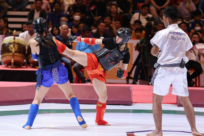 Việt Nam liên tiếp giành 3 HCV môn võ cổ truyền của Campuchia ảnh 2