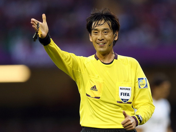 Brazil không mong điềm xấu từ "Vua áo đen" ở ngày ra quân ảnh 1