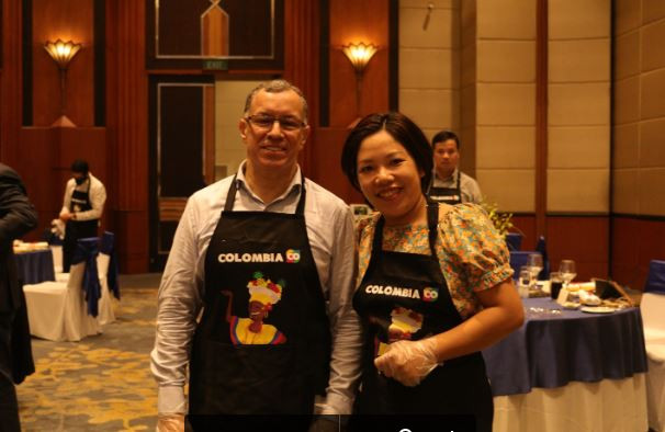 Chuyến du ngoạn đến Colombia qua lớp học ẩm thực trực tuyến ảnh 1