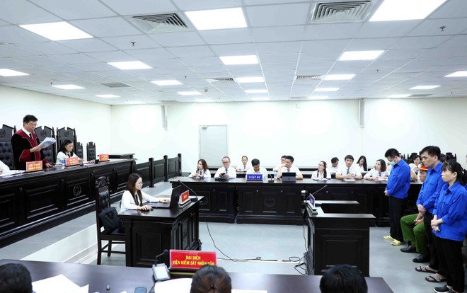 Vụ SGK giả: Cựu Phó Cục trưởng Cục QLTT Trần Hùng lĩnh án 9 năm tù ảnh 3