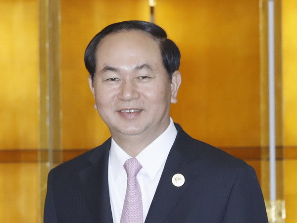 Chủ tịch nước tiếp xúc bên lề Diễn đàn “Vành đai và Con đường” ảnh 1