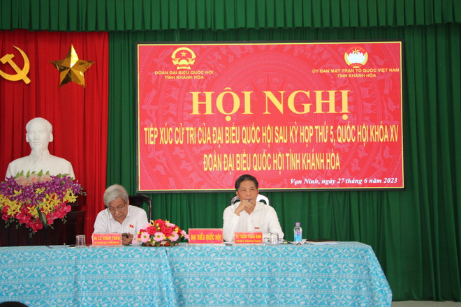 Trưởng Ban Kinh tế Trung ương Trần Tuấn Anh tiếp xúc cử tri Khánh Hòa ảnh 2